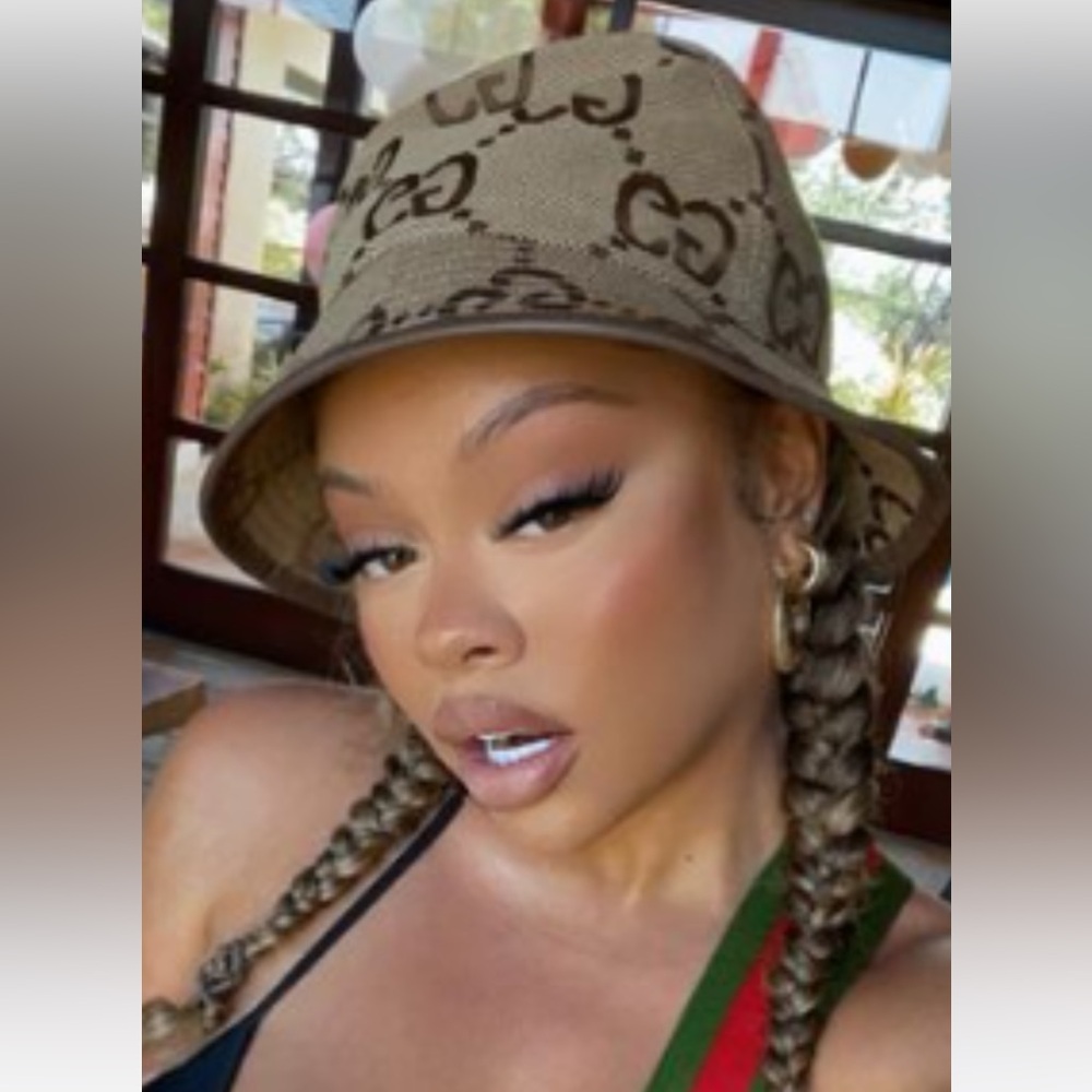Gucci jumbo GG hat